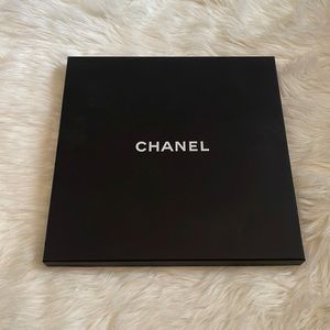 Chanel box